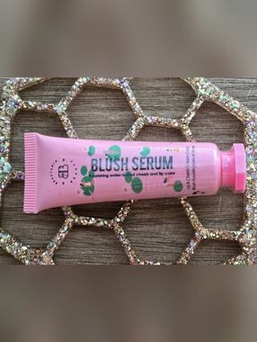 NIB Beautaniq Beauty Blush Serum Lip & Cheek Color - Sunrise